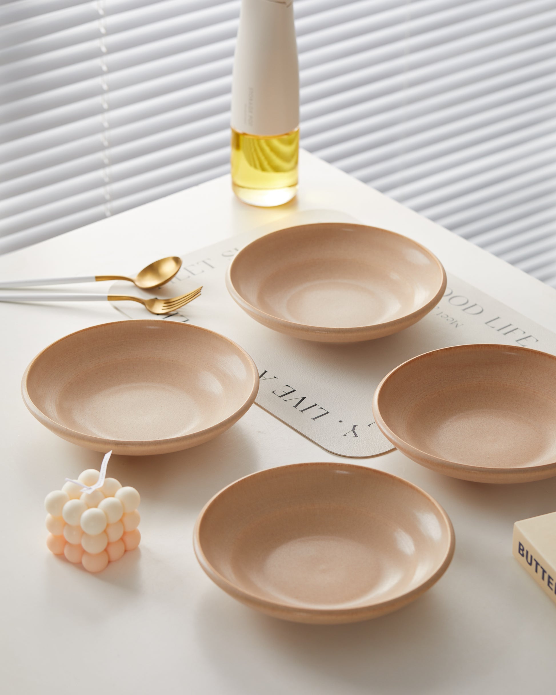 Plato de Sopa 8.5" Azul Mate/Naranja Mate/Naranja Reactivo Mate/Blanco Brillante Juego de 4 Piezas Cerámica Premium Diámetro 21.5 cm Seguro Microondas Lavavajillas